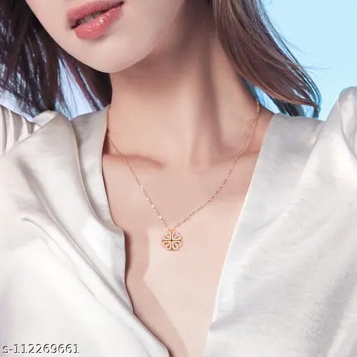 Four-Leaf Clover Necklace Woman Love Hearts Pendant Necklace