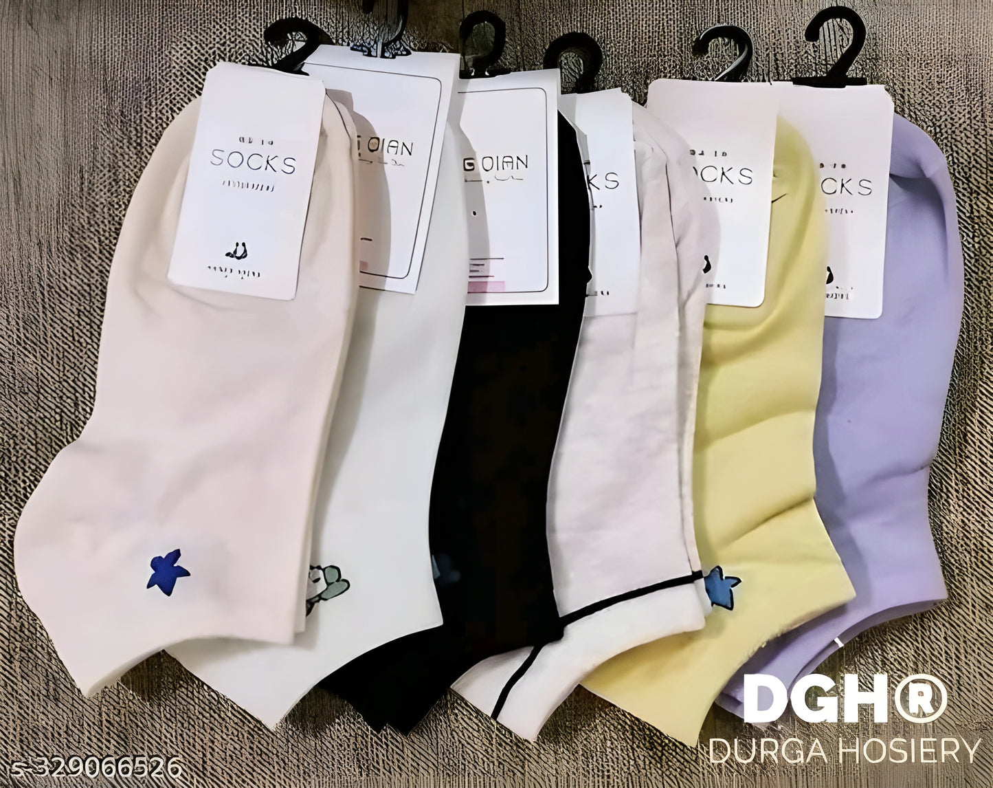 DGH® — 4 Pairs Women’s Imported Ankle Socks (Low Cut)