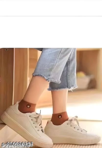 Pack of 4 Colorful Ankle Length Socks for Girls &amp; Women – By Bracevor