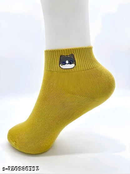 Pack of 4 Colorful Ankle Length Socks for Girls &amp; Women – By Bracevor