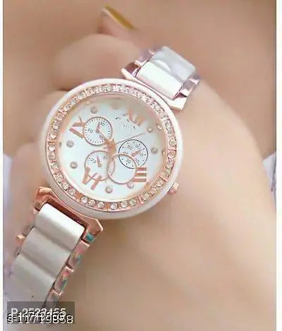 New design analog watches for girls