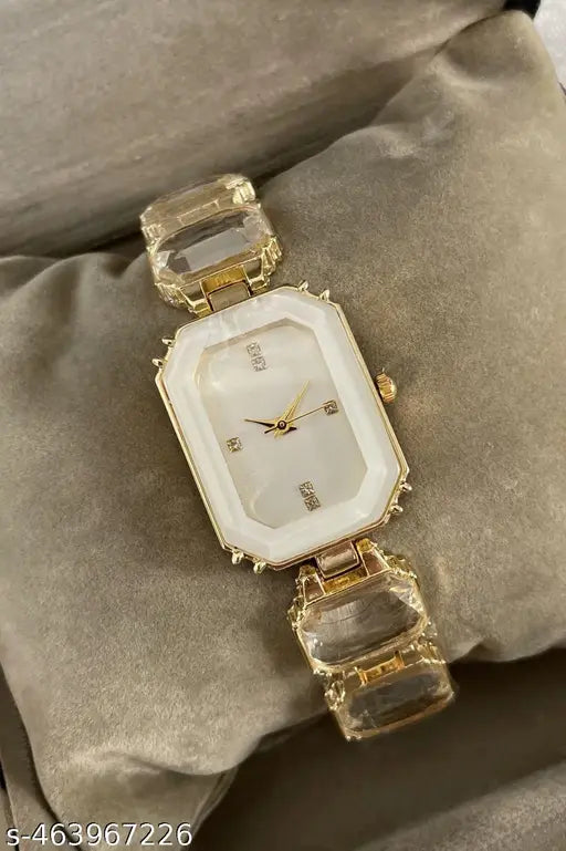 M3 Trader New Definition of Your Elegance: Cream Colored Chopper Watch, Women's Steel Wristwatch